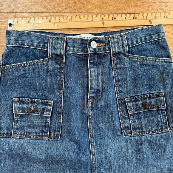 Genuine Y2K Gap Denim Midi Skirt Flap Pockets SZ 4 Med Wash Stretch - Picture 7 of 9